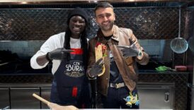 czn burak bafetimbi gomis ile mutfaga girdi TCpyAf5z