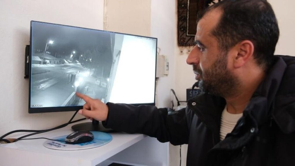 erzincanda muezzin mahalleye inen kurtlardan son anda kurtuldu ZXzP8WGE