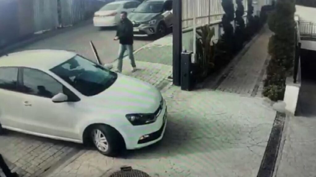 istanbul uskudarda akrabalarin tapu tartismasi cinayetle bitti sRHk4QXi