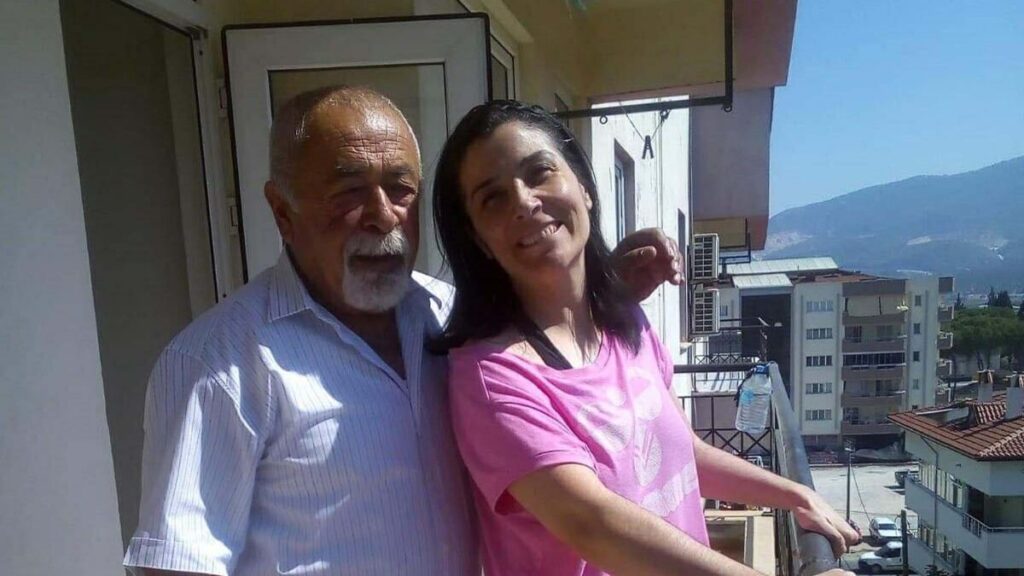 manisada 11 yil sonra yuruyen hilal son yolculuguna ugurlandi vQVNqAsO