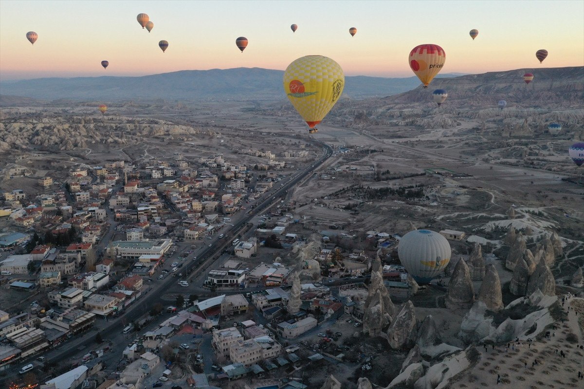 nevsehirde gecen yil sicak hava balonu rekoru kirildi 7